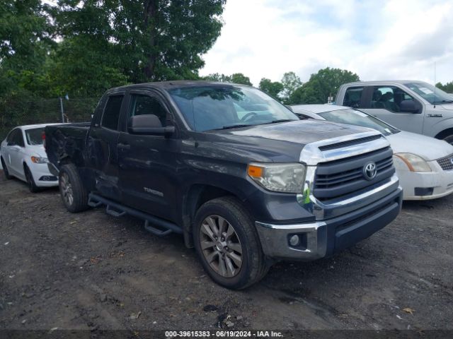 5TFRM5F11EX076009 Toyota Tundra Sr5 4.6l V8