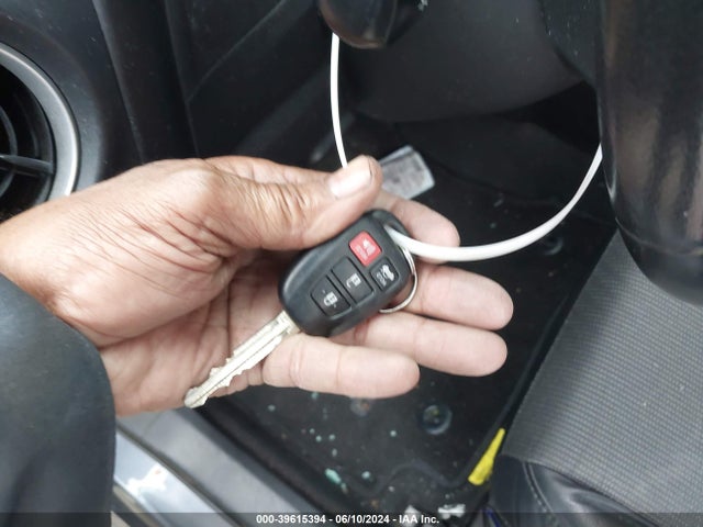 Toyota COROLLA SE 2019 5YFBURHE2KP922943 Image 11