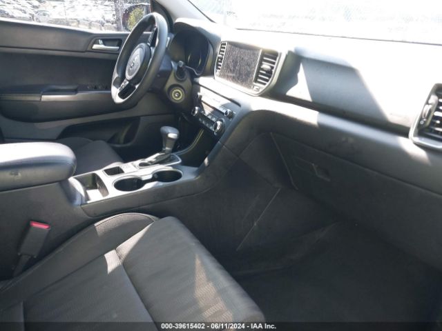 2021 KIA SPORTAGE KNDPM3AC8M7927130 Photo 4