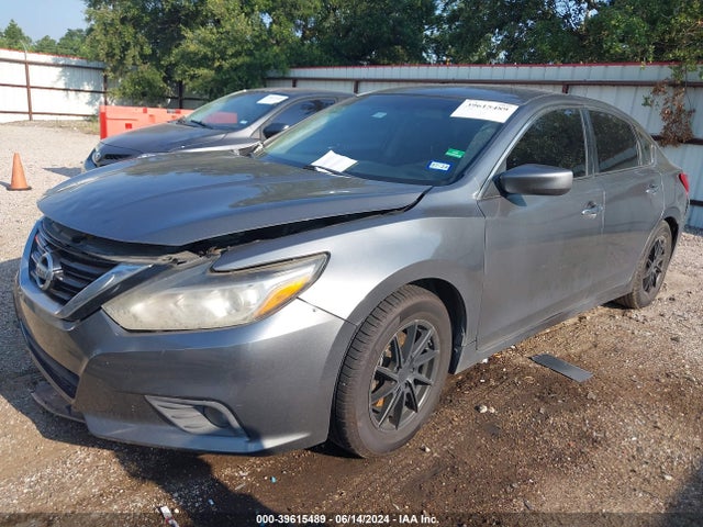 Nissan Altima 2.5 S 2016 1N4AL3AP8GN305774 Image 2