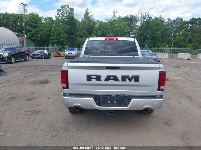 RAM 1500 Night  4x4 5'7 Box 2017 1C6RR7MT7HS858678 Image 15
