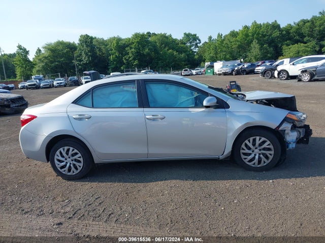 Toyota COROLLA LE 2017 2T1BURHE0HC861343 Image 12