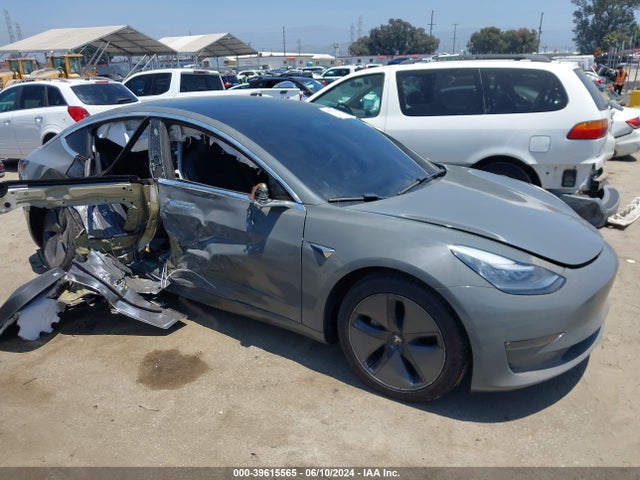 Tesla Model 3 Long Range Dual Motor All-wheel Drive 2020 5YJ3E1EB3LF635394 Image 12