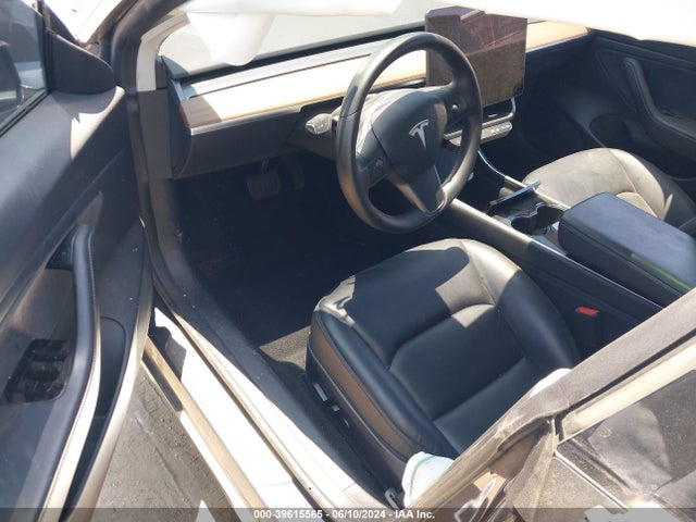 Tesla Model 3 Long Range Dual Motor All-wheel Drive 2020 5YJ3E1EB3LF635394 Image 5