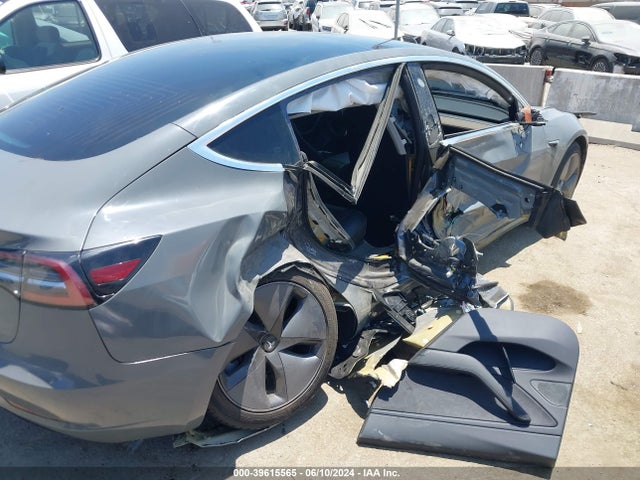 Tesla Model 3 Long Range Dual Motor All-wheel Drive 2020 5YJ3E1EB3LF635394 Image 6