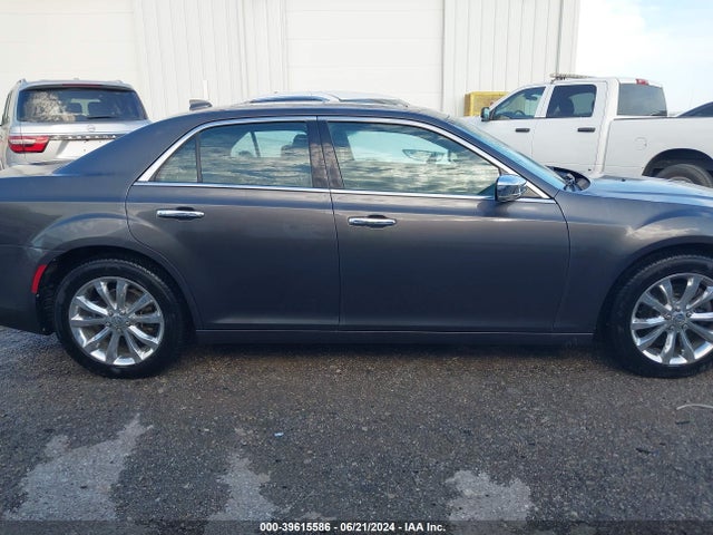 Chrysler 300c Awd 2015 2C3CCAKG1FH831200 Image 13