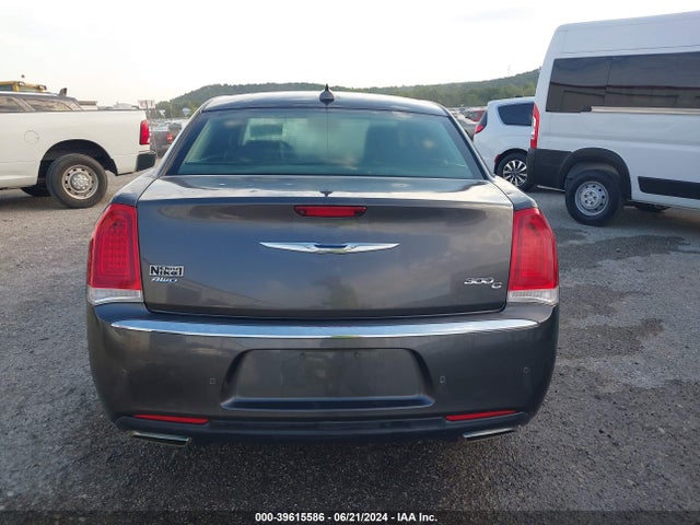 Chrysler 300c Awd 2015 2C3CCAKG1FH831200 Image 16
