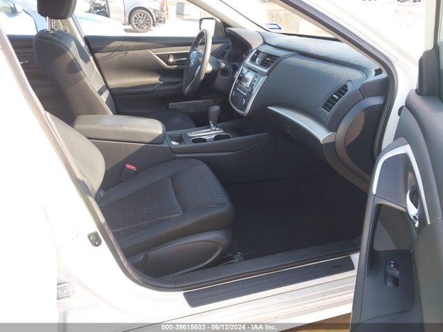 Nissan Altima 2.5 S 2016 1N4AL3AP4GN391374 Image 5