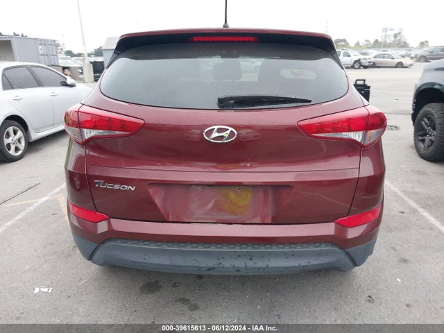 Hyundai TUCSON SE 2018 KM8J23A42JU610165 Image 16