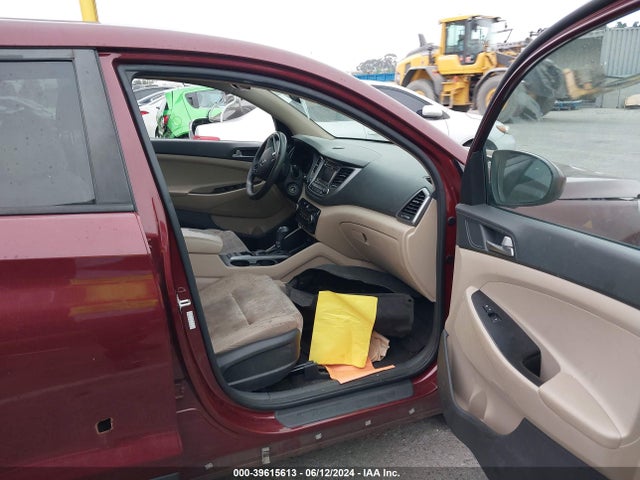 Hyundai TUCSON SE 2018 KM8J23A42JU610165 Image 5