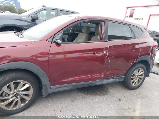 Hyundai TUCSON SE 2018 KM8J23A42JU610165 Image 6