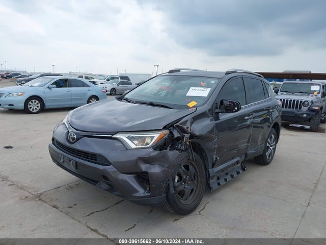Toyota RAV4 LE 2018 JTMZFREV7JJ745418 Image 2