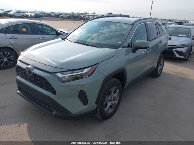 Toyota Rav4 Xle 2023 2T3W1RFV9PW266217 Image 2