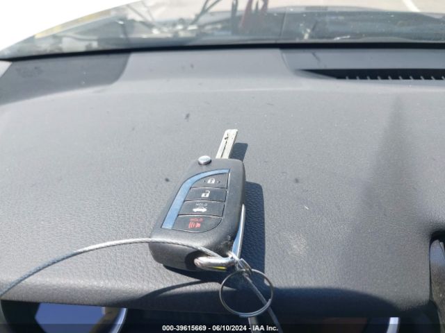 4T1C11AKXPU163964 Toyota CAMRY LE