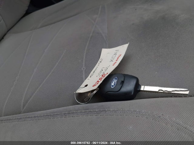 Ford FIESTA SE 2014 3FADP4EJ8EM108334 Image 11