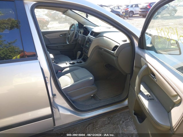 Chevrolet Traverse Ls 2014 1GNKVFED1EJ334488 Image 5