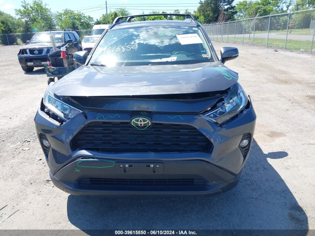 Toyota Rav4 Xle 2021 2T3W1RFV4MW103843 Image 12