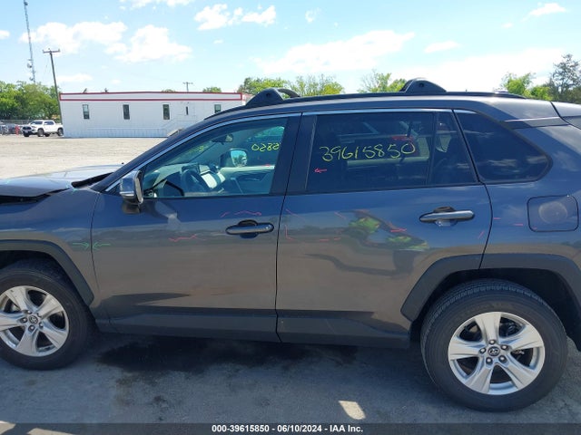 Toyota Rav4 Xle 2021 2T3W1RFV4MW103843 Image 14