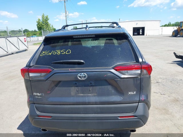 Toyota Rav4 Xle 2021 2T3W1RFV4MW103843 Image 16