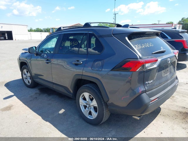 Toyota Rav4 Xle 2021 2T3W1RFV4MW103843 Image 3