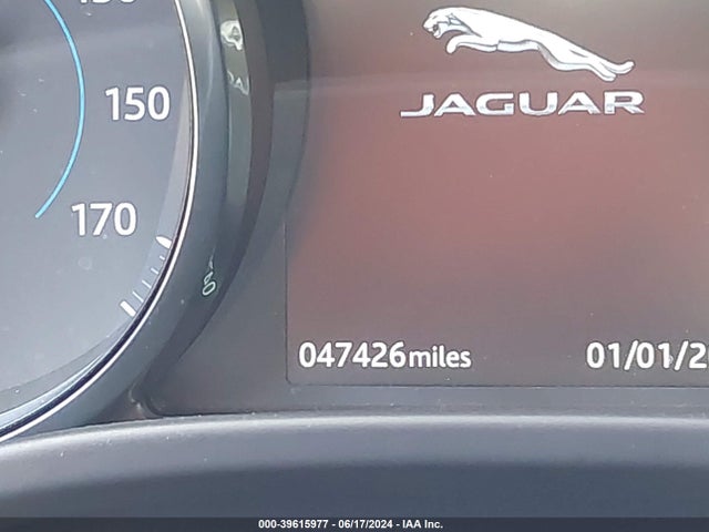 Jaguar Xe 25t Premium 2018 SAJAJ4FX3JCP20021 Image 16