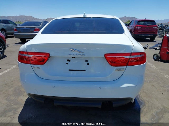 SAJAJ4FX3JCP20021 Jaguar Xe 25t Premium