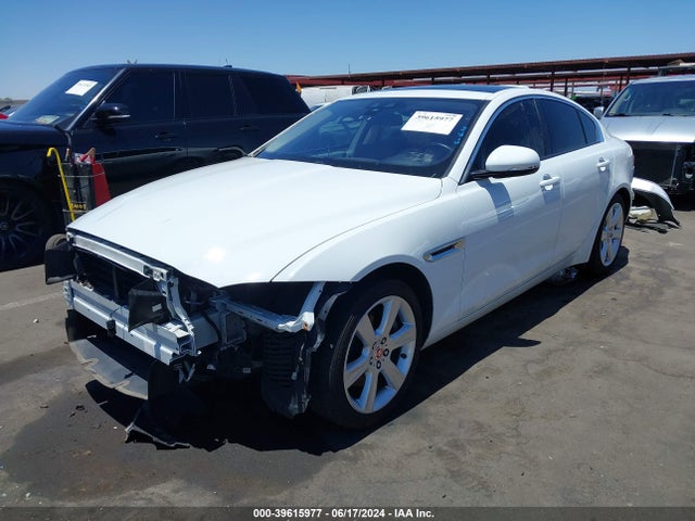 2018 JAGUAR XE SAJAJ4FX3JCP20021 Photo 1