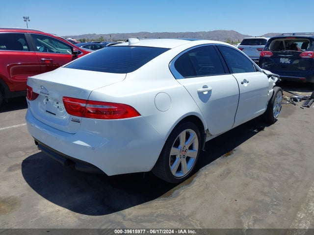 2018 JAGUAR XE SAJAJ4FX3JCP20021 Photo 3