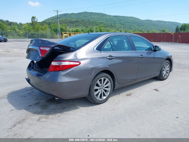 Toyota CAMRY XLE 2016 4T1BF1FK4GU560141 Image 4