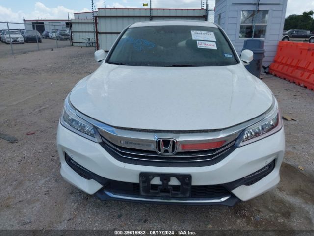 1HGCR3F94HA019247 Honda Accord Touring V6