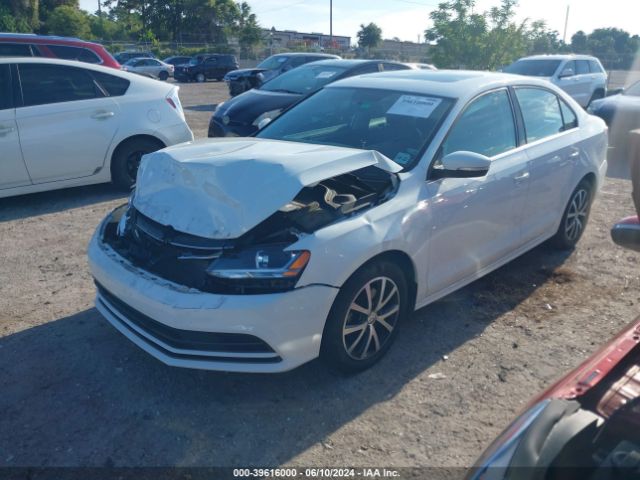 3VWDB7AJ8HM399936 Volkswagen Jetta 1.4t Se