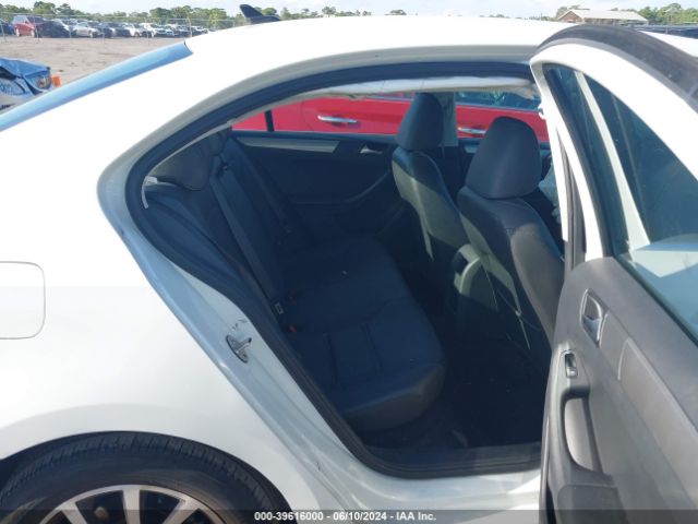 3VWDB7AJ8HM399936 Volkswagen Jetta 1.4t Se