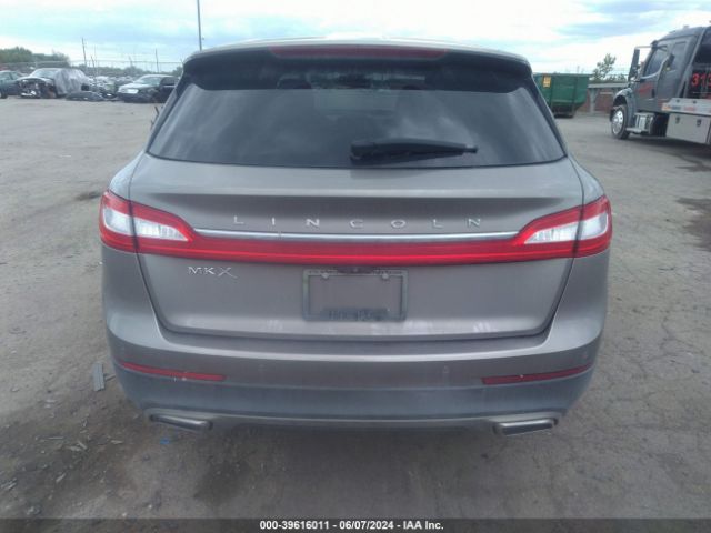 2LMTJ6KR4GBL70658 Lincoln Mkx Select