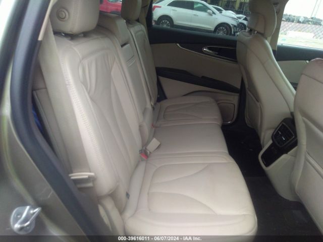 2LMTJ6KR4GBL70658 Lincoln Mkx Select