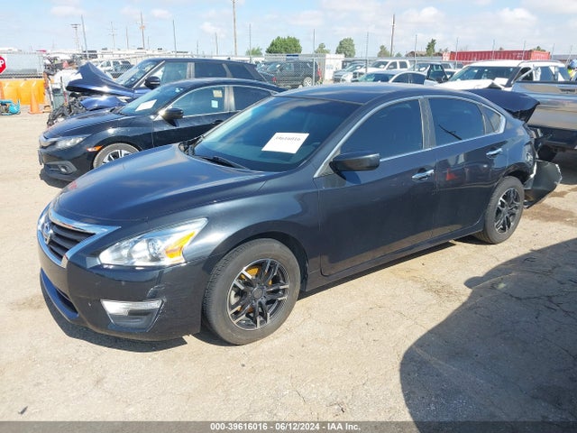 Nissan Altima 2.5 S 2014 1N4AL3AP3EN225666 Image 2