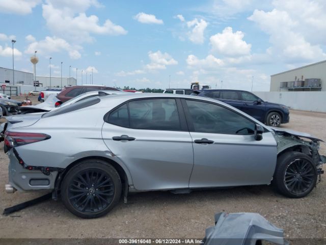 4T1G11AK3NU038383 Toyota Camry Se Nightshade Edition