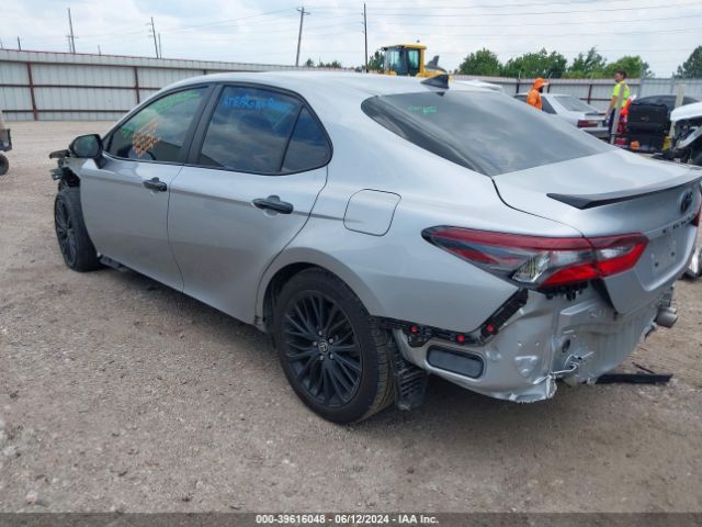 4T1G11AK3NU038383 Toyota Camry Se Nightshade Edition