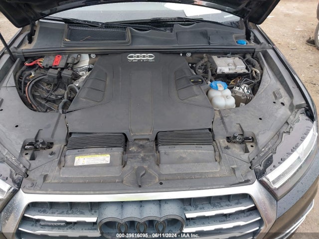 Audi Q7 3.0t Premium 2017 WA1LAAF76HD036522 Image 10