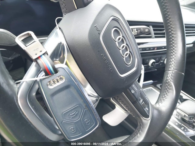 Audi Q7 3.0t Premium 2017 WA1LAAF76HD036522 Image 11