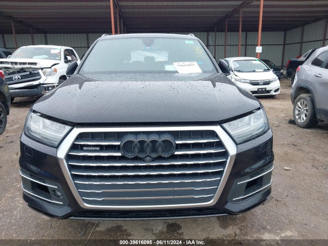 Audi Q7 3.0t Premium 2017 WA1LAAF76HD036522 Image 12
