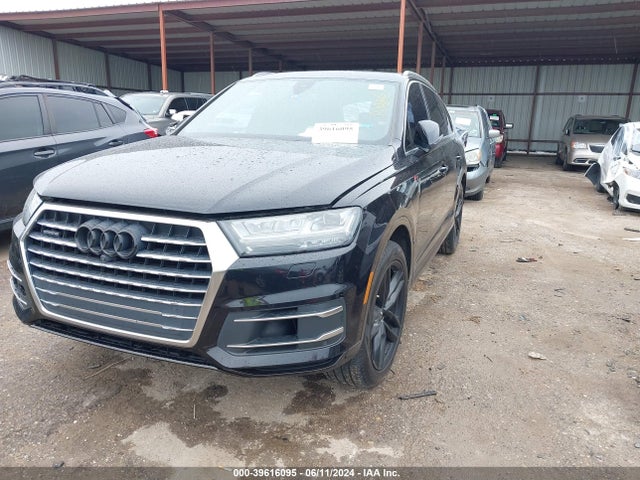 Audi Q7 3.0t Premium 2017 WA1LAAF76HD036522 Image 2
