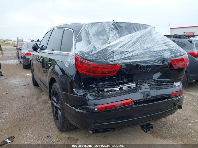 Audi Q7 3.0t Premium 2017 WA1LAAF76HD036522 Image 3