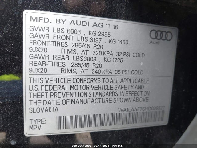 Audi Q7 3.0t Premium 2017 WA1LAAF76HD036522 Image 9