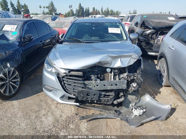 3MZBN1V76HM128321 Mazda Mazda3 Touring