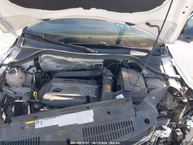 WVGUV7AX0HK023989 Volkswagen Tiguan 2.0t Sport