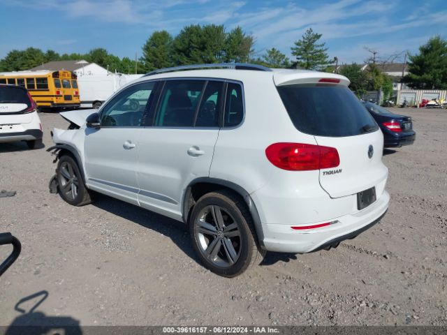 WVGUV7AX0HK023989 Volkswagen Tiguan 2.0t Sport
