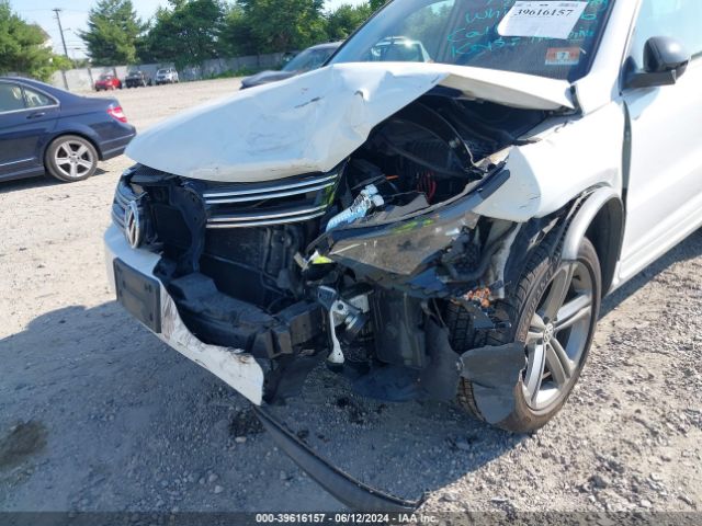 WVGUV7AX0HK023989 Volkswagen Tiguan 2.0t Sport