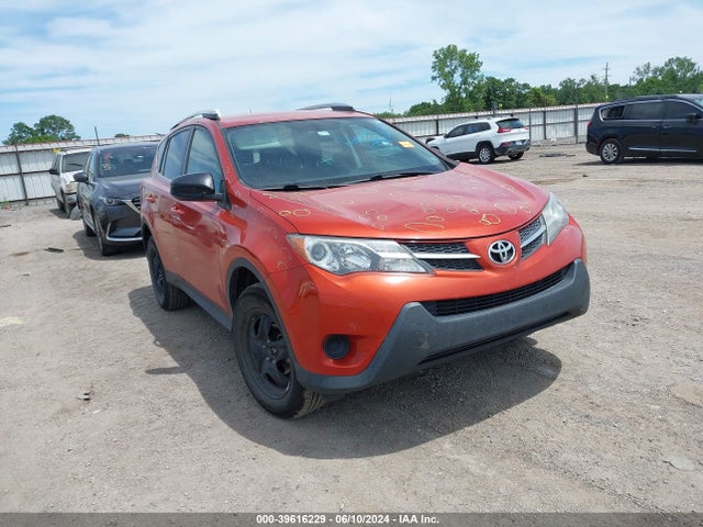 Toyota RAV4 LE 2015 2T3ZFREV7FW168060 головне зображення