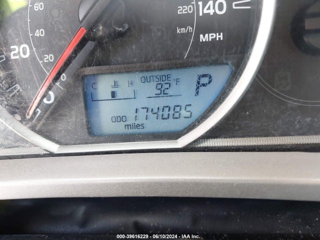 Toyota RAV4 LE 2015 2T3ZFREV7FW168060 Image 15