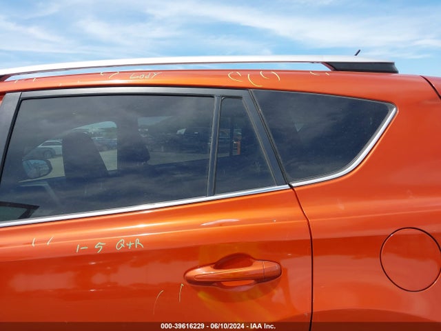 Toyota RAV4 LE 2015 2T3ZFREV7FW168060 Image 18